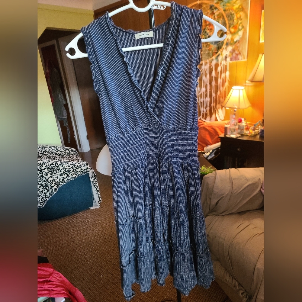 Max Studio Dress Navy blue w/ pin strips
